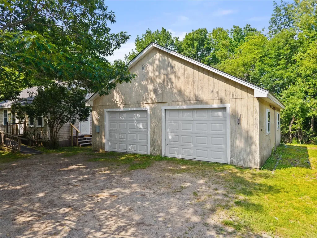 67 W Side Drive Verona Island ME 04416