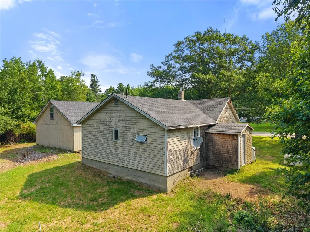 67 W Side Drive Verona Island ME 04416