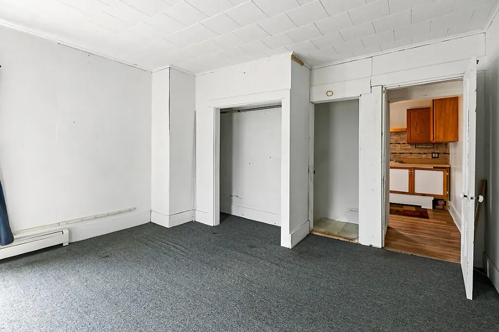 19 Spring Street Clinton ME 04927
