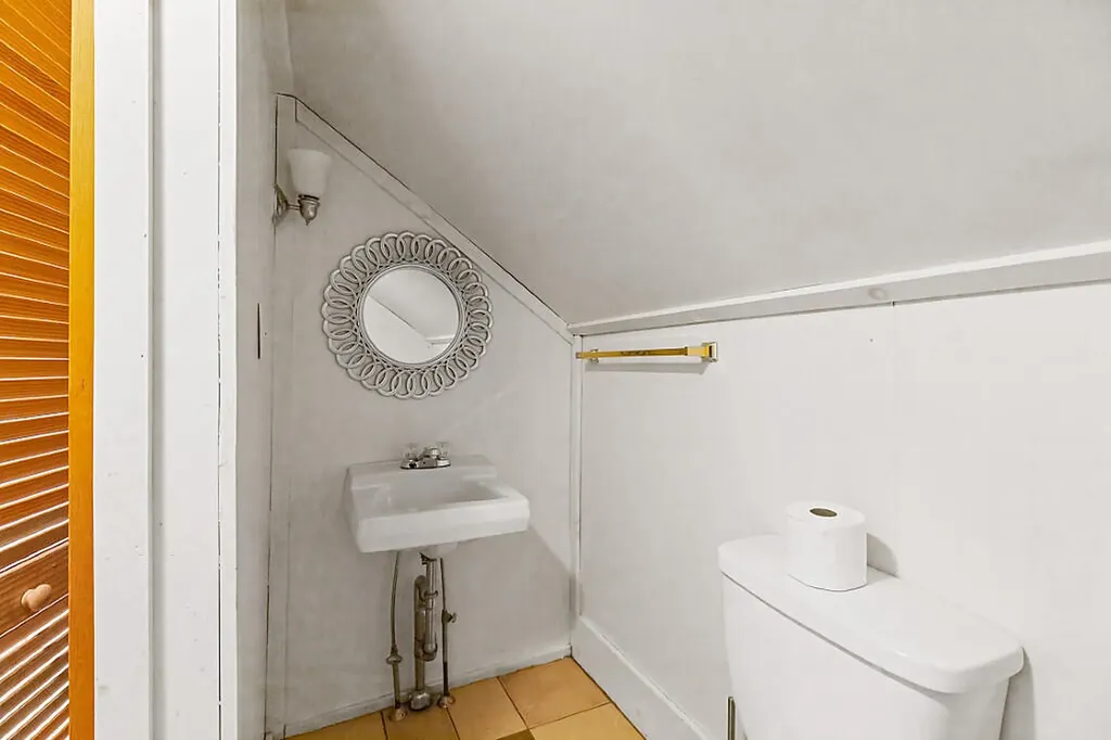 19 Spring Street Clinton ME 04927