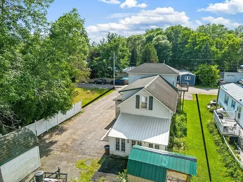 19 Spring Street Clinton ME 04927
