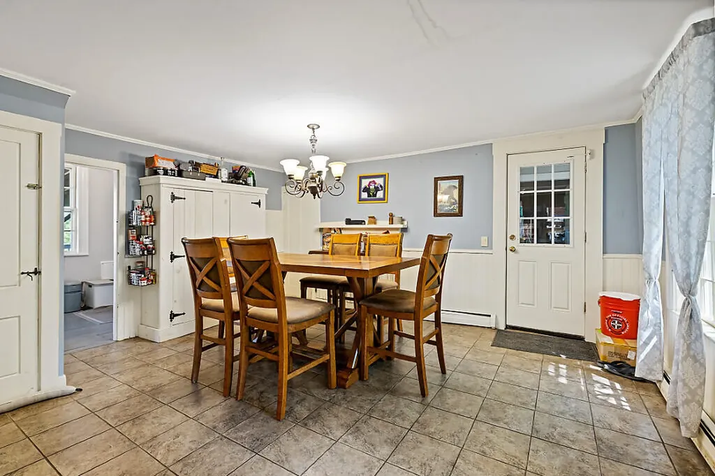 34 Burleigh Road Vassalboro ME 04989