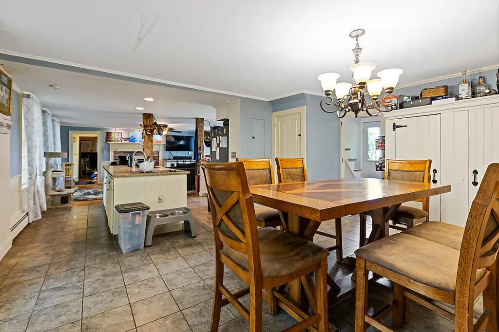34 Burleigh Road Vassalboro ME 04989