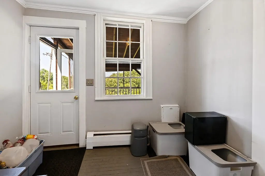 34 Burleigh Road Vassalboro ME 04989