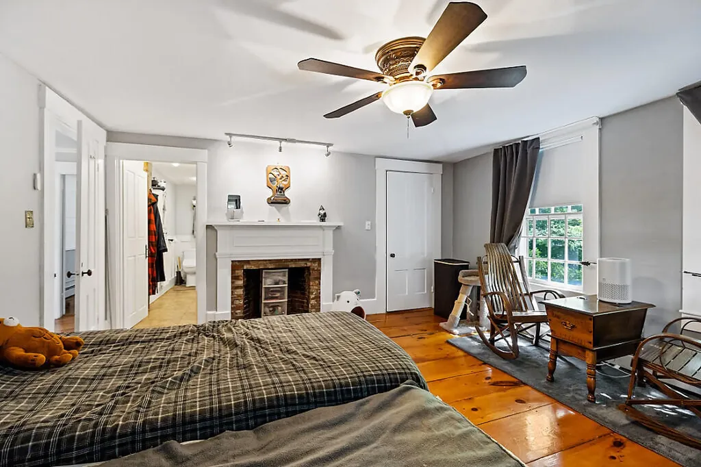 34 Burleigh Road Vassalboro ME 04989