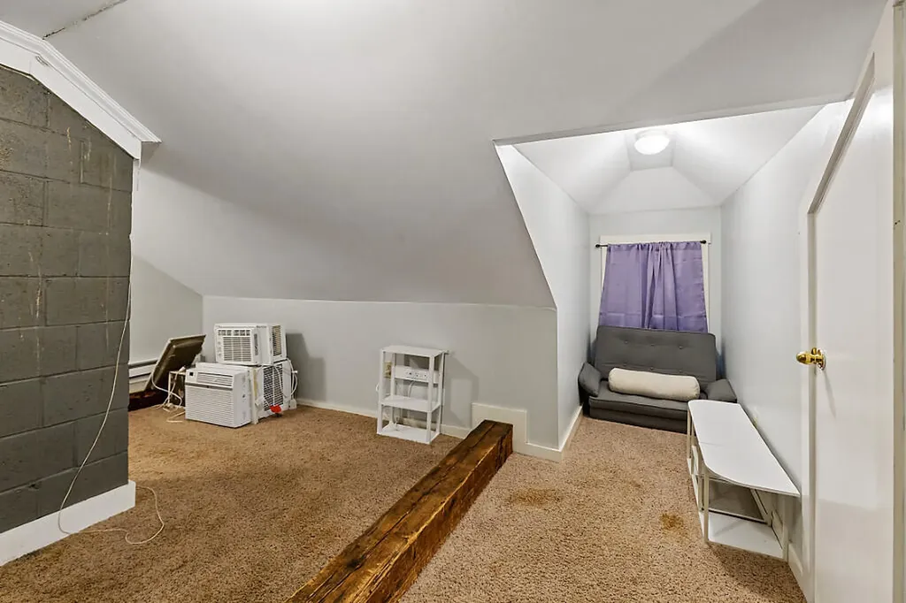 34 Burleigh Road Vassalboro ME 04989