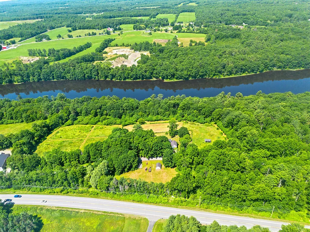 34 Burleigh Road Vassalboro ME 04989
