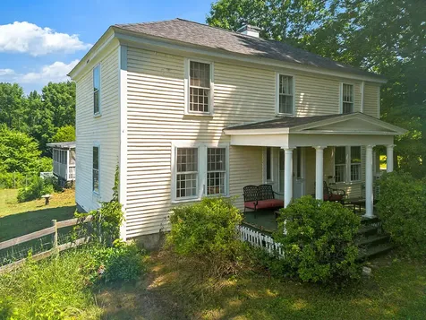 34 Burleigh Road Vassalboro ME 04989