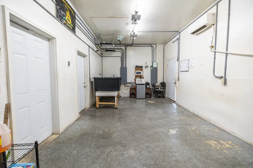 1083 Manchester Road Belgrade ME 04917