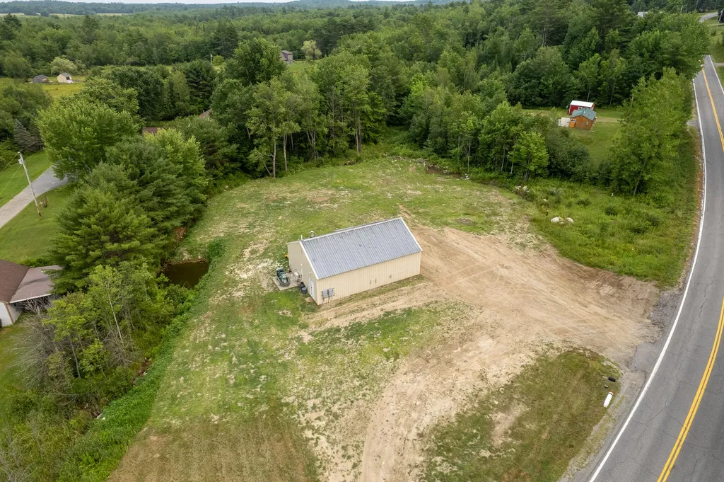 1083 Manchester Road Belgrade ME 04917