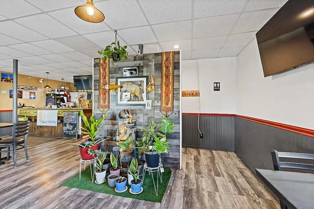 8 Commercial Street Hartland ME 04943