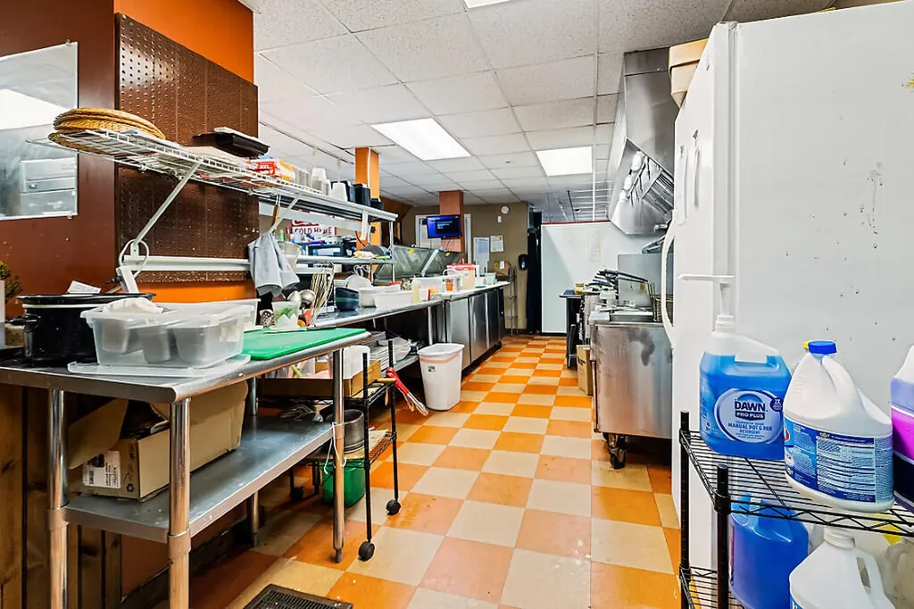8 Commercial Street Hartland ME 04943