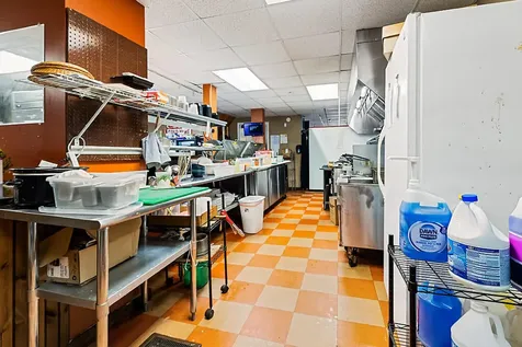 8 Commercial Street Hartland ME 04943