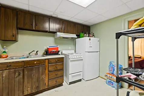 8 Commercial Street Hartland ME 04943