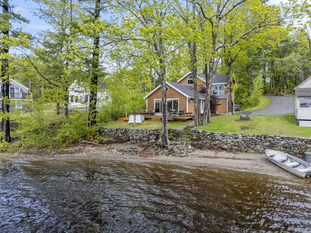 33 Lilly Lane Appleton ME 04862