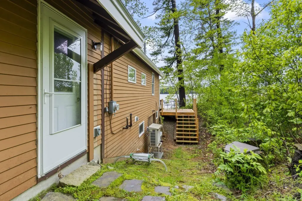 33 Lilly Lane Appleton ME 04862