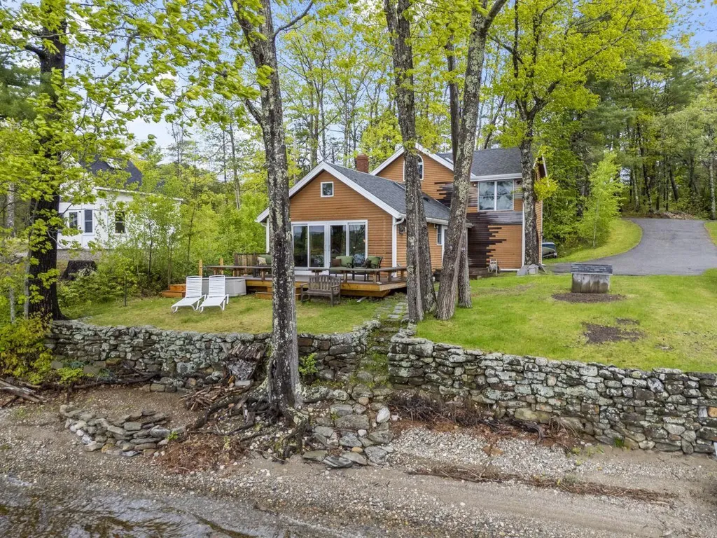 33 Lilly Lane Appleton ME 04862
