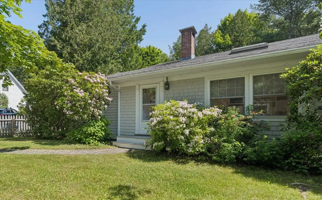 23 Manchester Road Mount Desert ME 04662