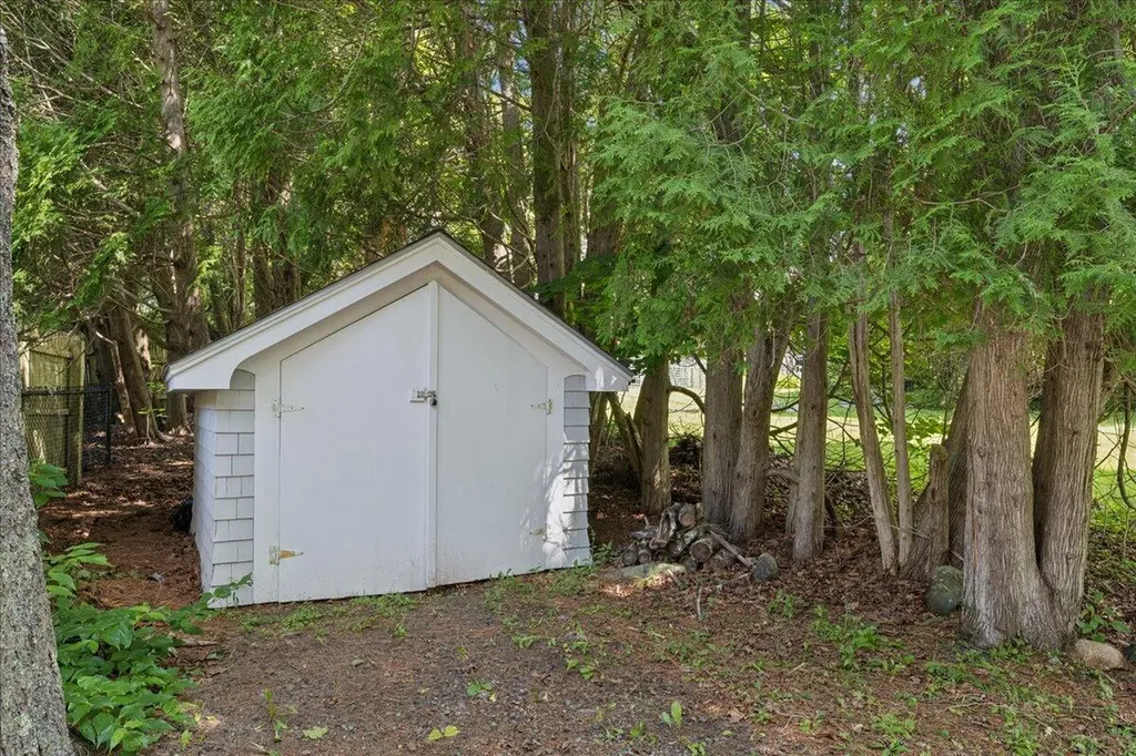 23 Manchester Road Mount Desert ME 04662