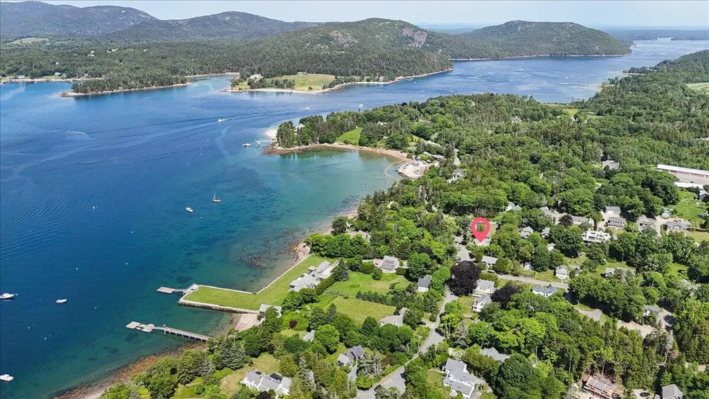 23 Manchester Road Mount Desert ME 04662