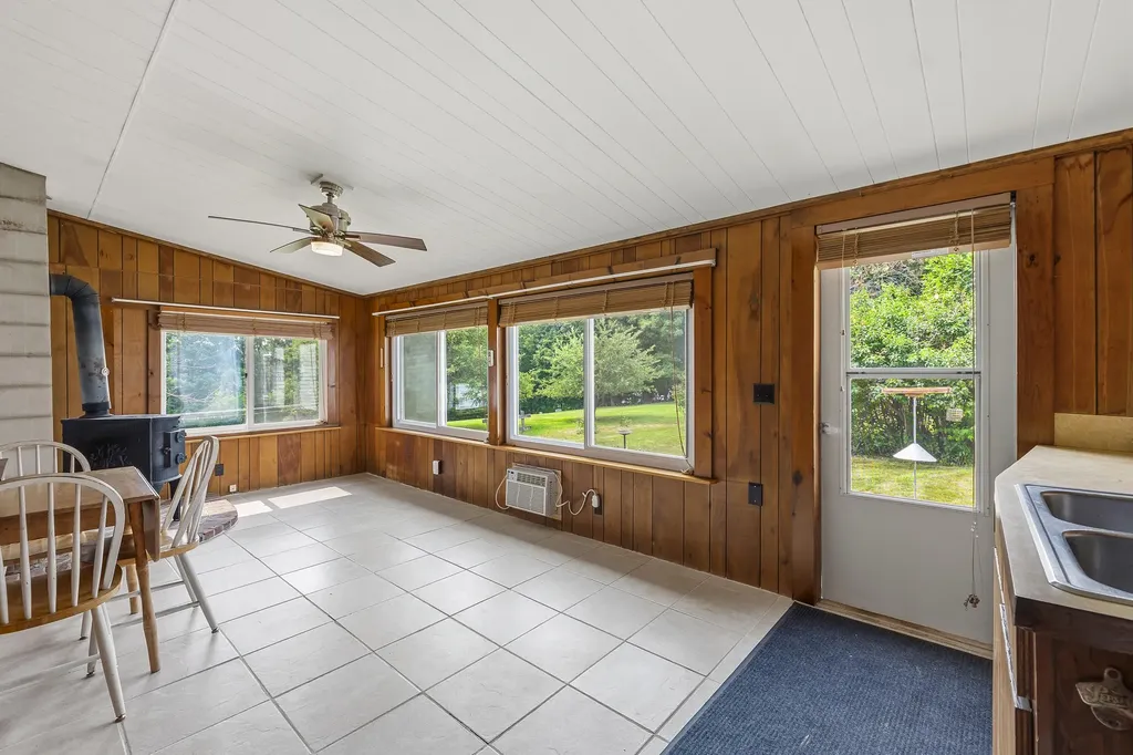 140 Beech Ridge Road York ME 03909