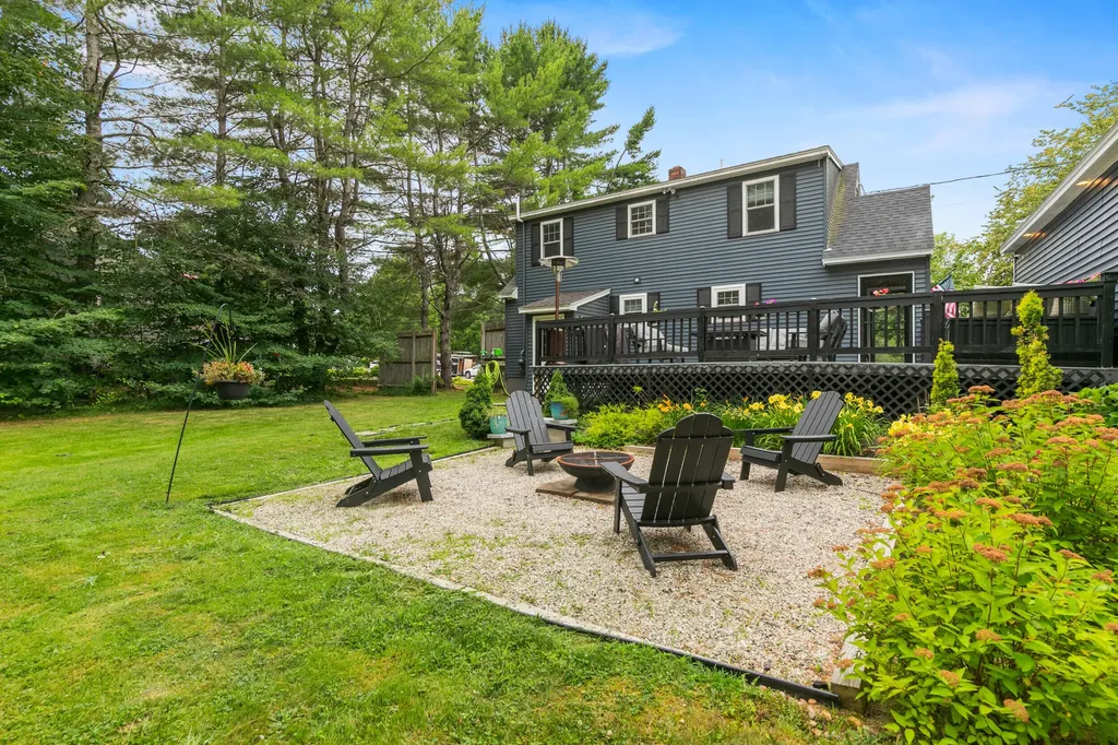 4 Ellen Circle Yarmouth ME 04096