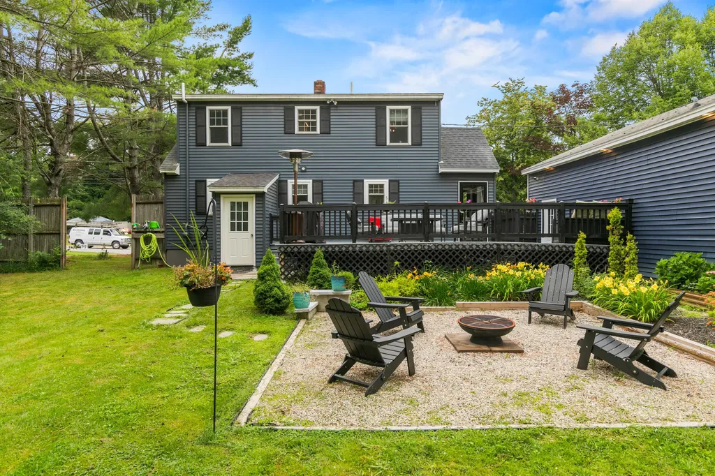 4 Ellen Circle Yarmouth ME 04096