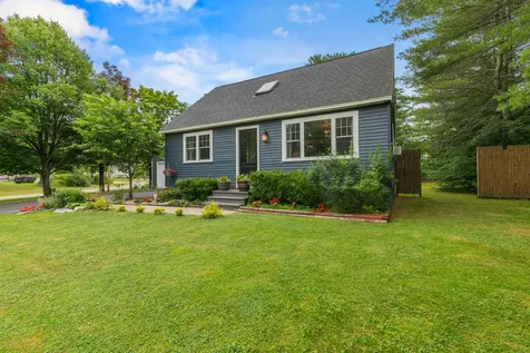 4 Ellen Circle Yarmouth ME 04096