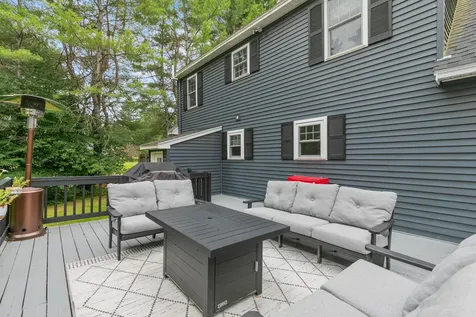 4 Ellen Circle Yarmouth ME 04096