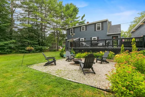 4 Ellen Circle Yarmouth ME 04096