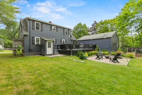 4 Ellen Circle Yarmouth ME 04096