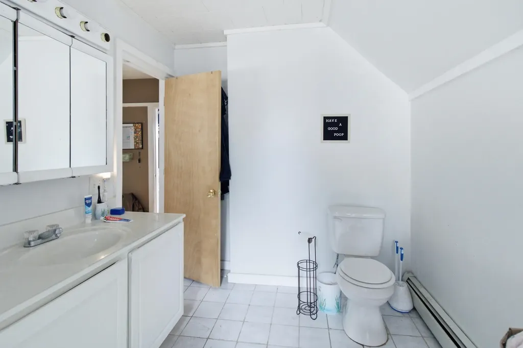 16 Temple Street Auburn ME 04210