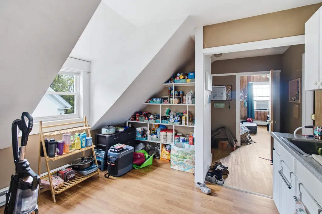 16 Temple Street Auburn ME 04210