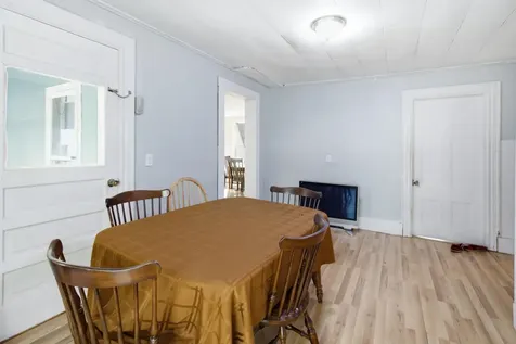 16 Temple Street Auburn ME 04210