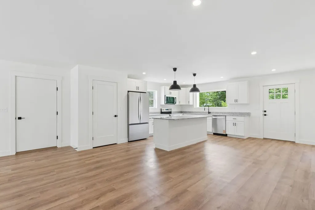 63 Mcgrath Pond Loop Road Belgrade ME 04917