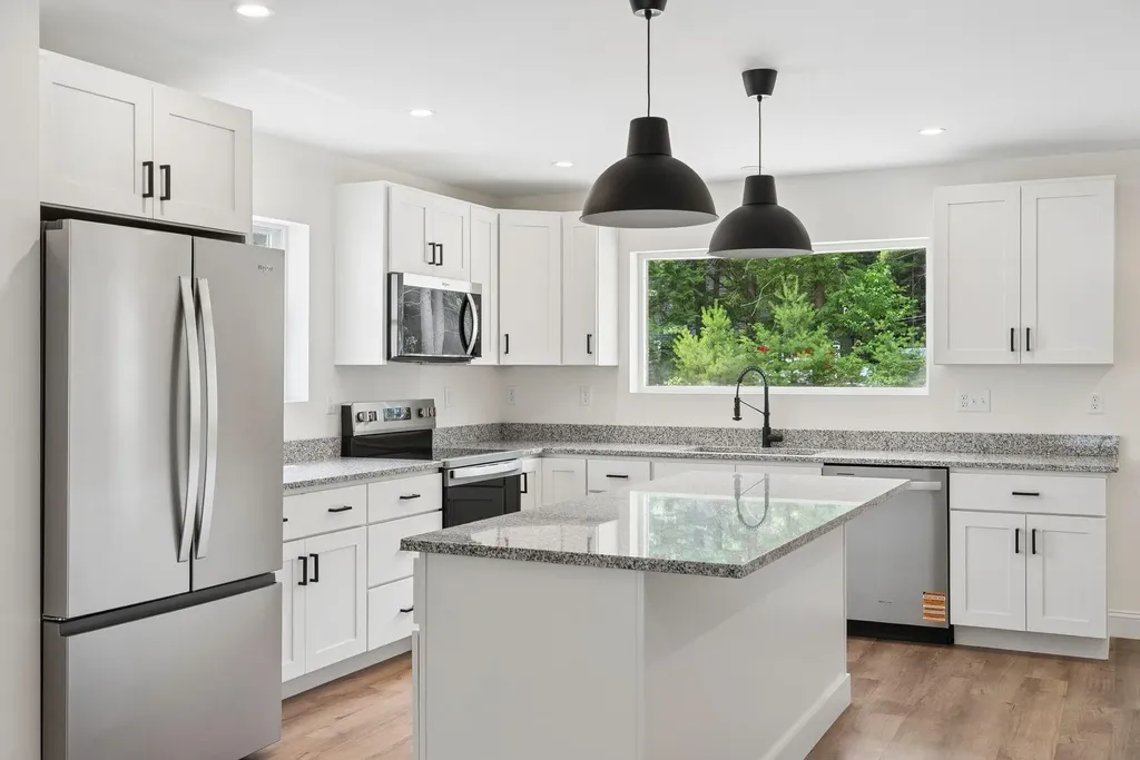63 Mcgrath Pond Loop Road Belgrade ME 04917