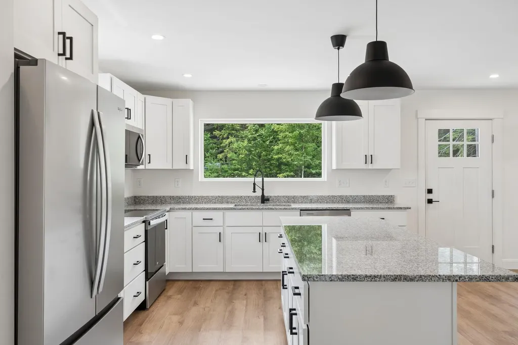 63 Mcgrath Pond Loop Road Belgrade ME 04917