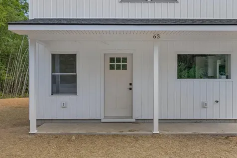 63 Mcgrath Pond Loop Road Belgrade ME 04917