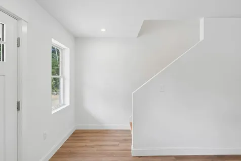 63 Mcgrath Pond Loop Road Belgrade ME 04917