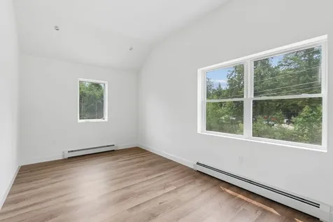 63 Mcgrath Pond Loop Road Belgrade ME 04917