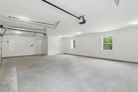 63 Mcgrath Pond Loop Road Belgrade ME 04917