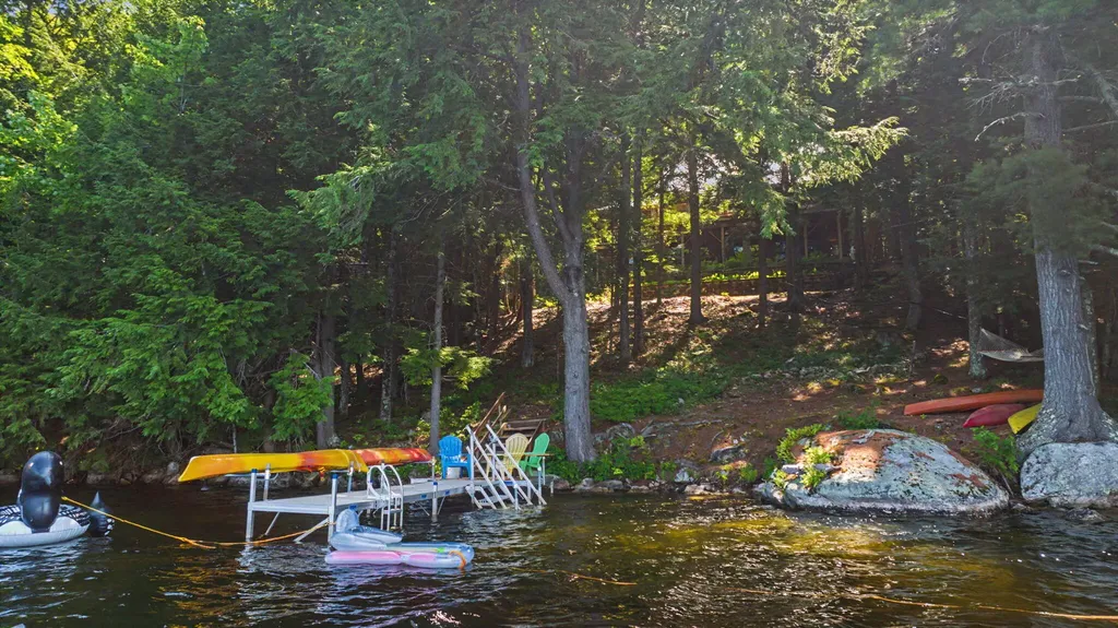 109 Spring Valley Road Raymond ME 04071