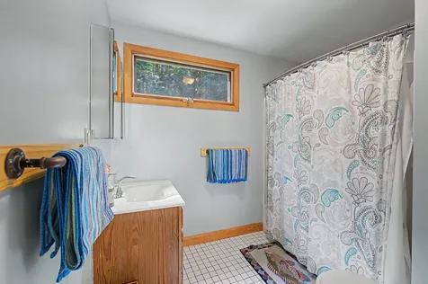 109 Spring Valley Road Raymond ME 04071