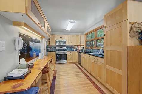 109 Spring Valley Road Raymond ME 04071