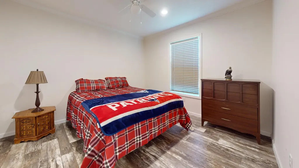 1048 Sabattus Street Lewiston ME 04240