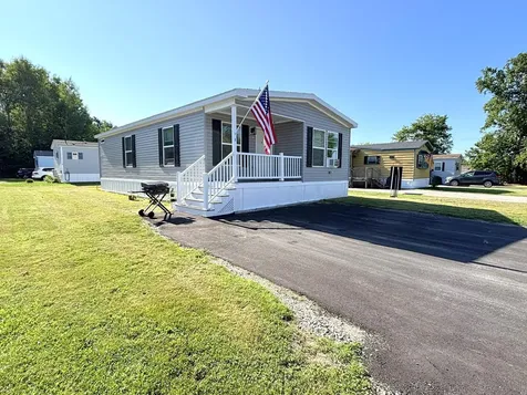 1048 Sabattus Street Lewiston ME 04240
