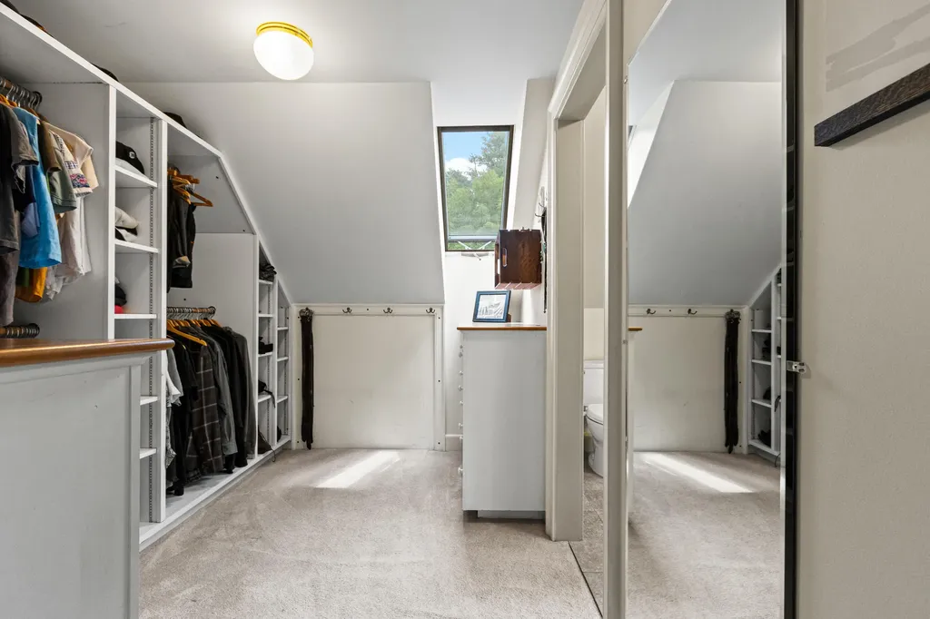 18 Kimberley Circle Brunswick ME 04011