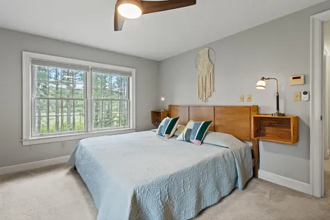 18 Kimberley Circle Brunswick ME 04011