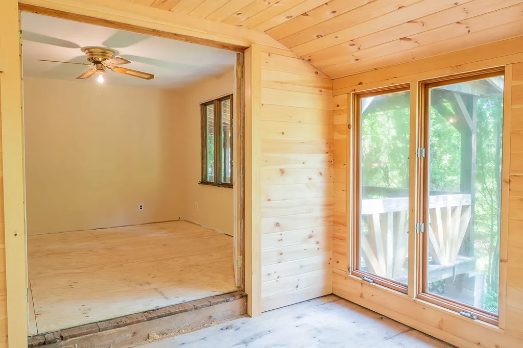 290 Gore Road Naples ME 04055