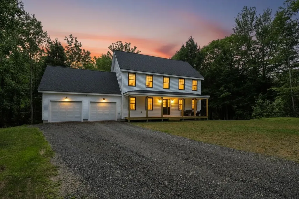 44 Redwood Lane Sanford ME 04073